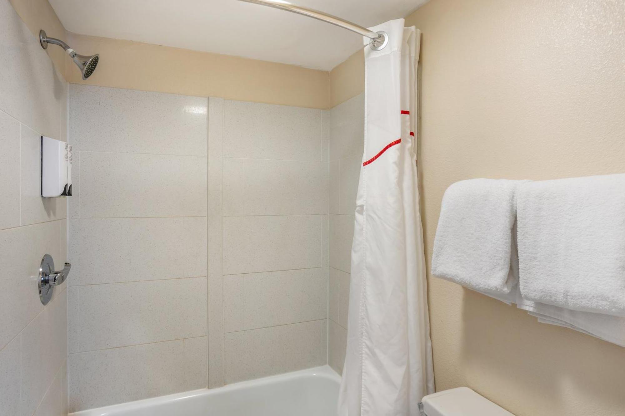Red Roof Inn Danville, Pa Ngoại thất bức ảnh